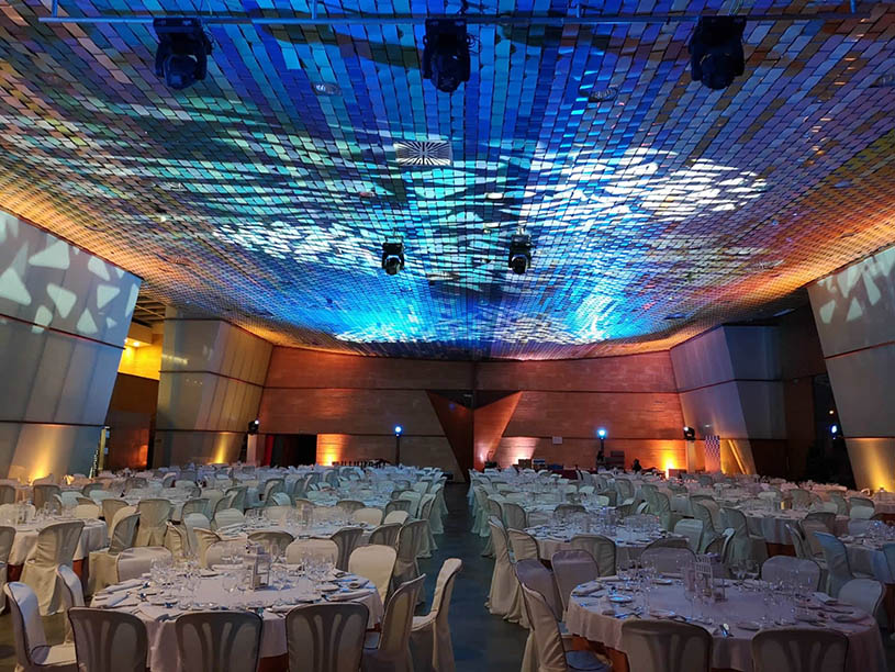 Mabull Events | Services | Audiovisual material: Professional lightning